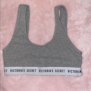 victoria’s secret NWOT sports bra